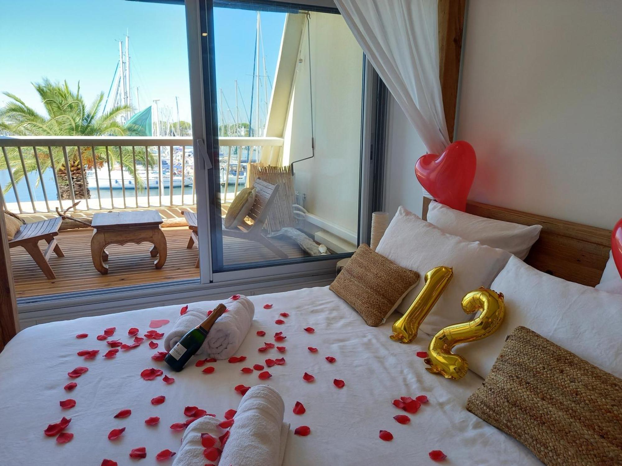 Amourette A Port Camargue Ле-Гро-дю-Руа Екстер'єр фото